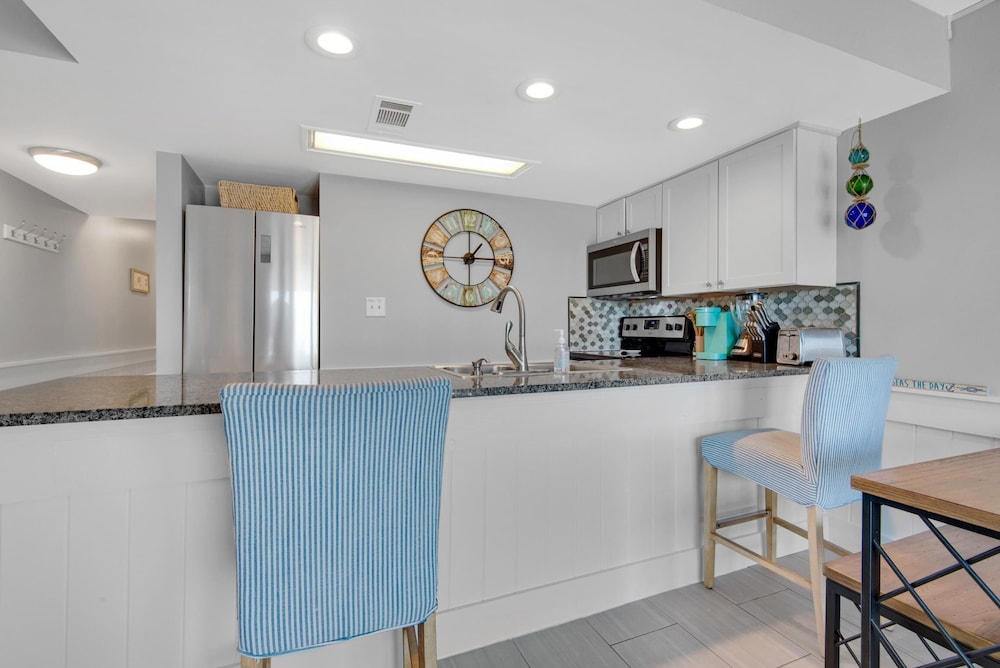 Gulf View 216