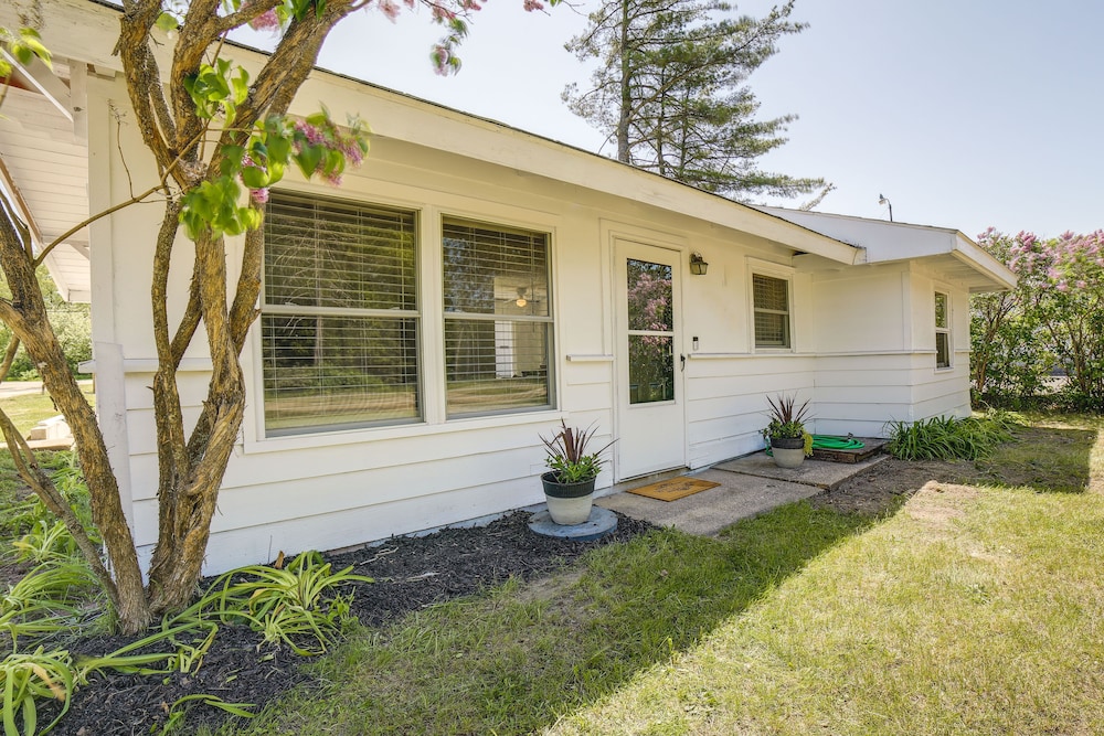 Lake City Vacations - Breezy Lake City Getaway - Walk to Englewood Beach - Property Image 13