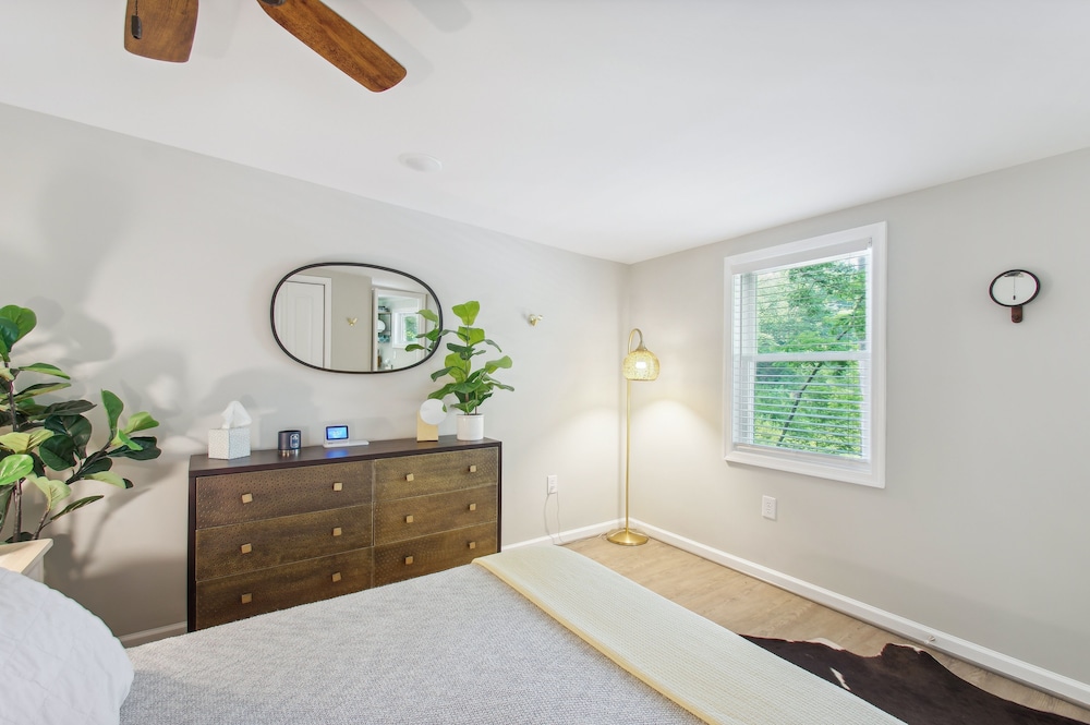 Amherst Vacation Rental w/ Fire Pit & EV Charger