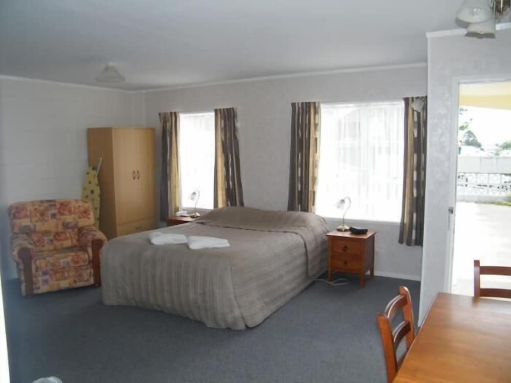 Colonial City Motel and Conference Centre