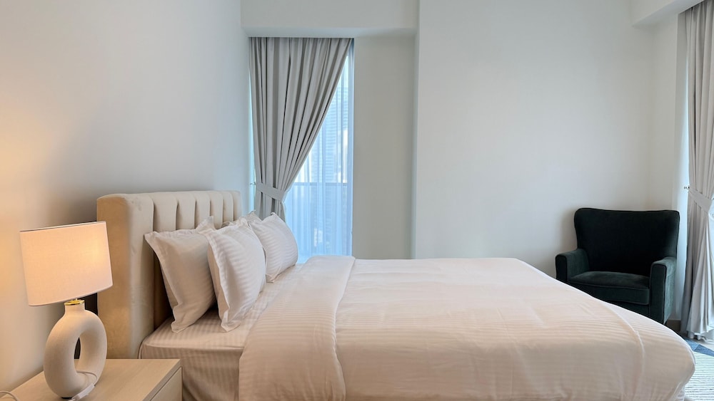 Premium 2bed Apartment In Downtown Act1