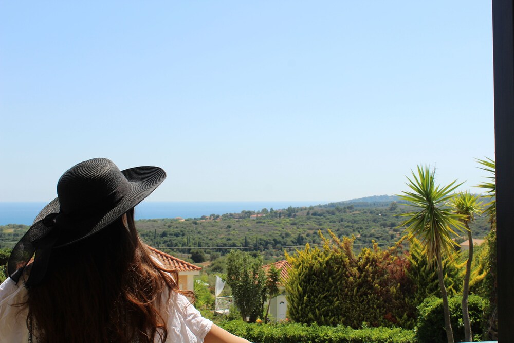 Oneira Villas