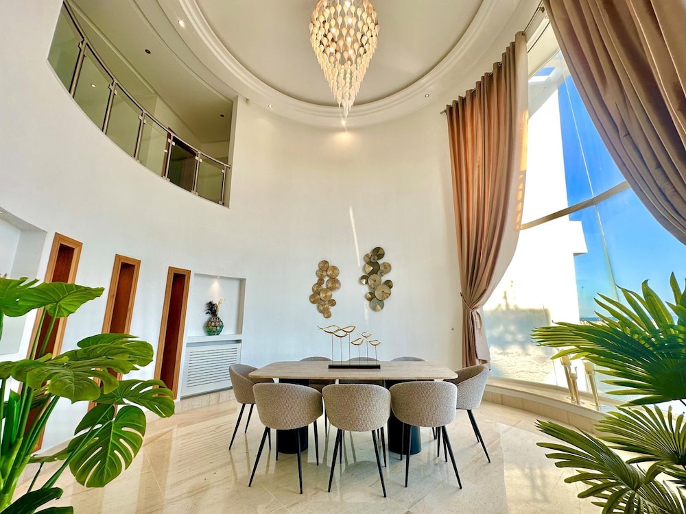 Omnya Carthage Frontsea Luxury Villa