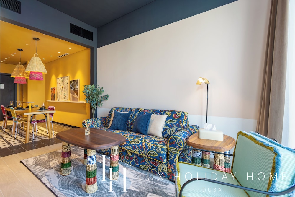 LUX The Modern Retro Suite