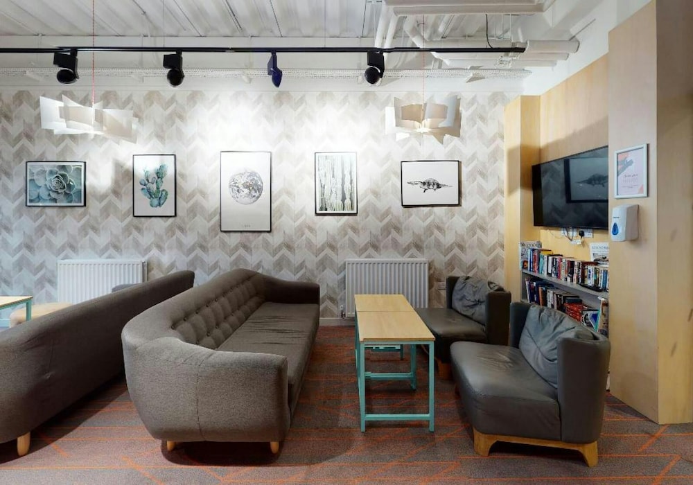 Student Only Private Room at Collingwood view 2