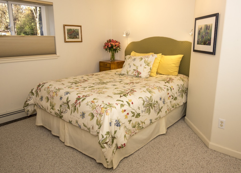 Gardenside Bed and Breakfast