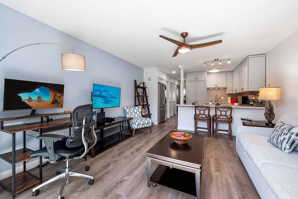 Beautifully Updated Oceanfront Condo - AC - Concierge Included - Vrkcv
