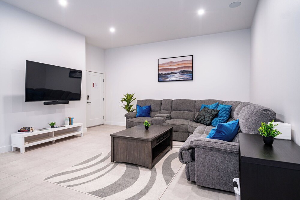 Camozzi Chalet Suite by Revelstoke Vacations