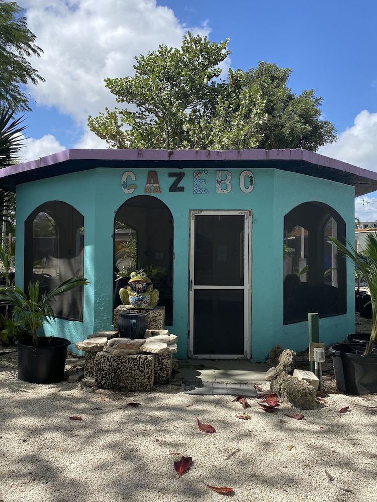 Hoosville Hostel