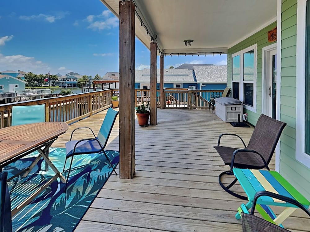 Turtle Nest by Ryson Vacation Rentals
