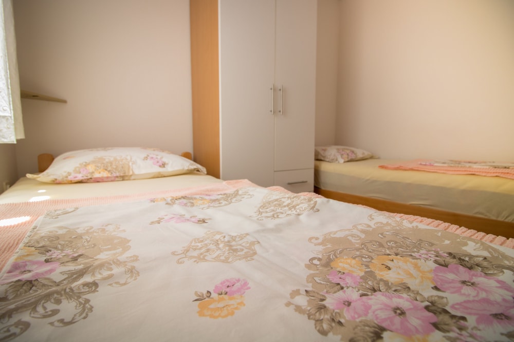 Villa Blossom view 4