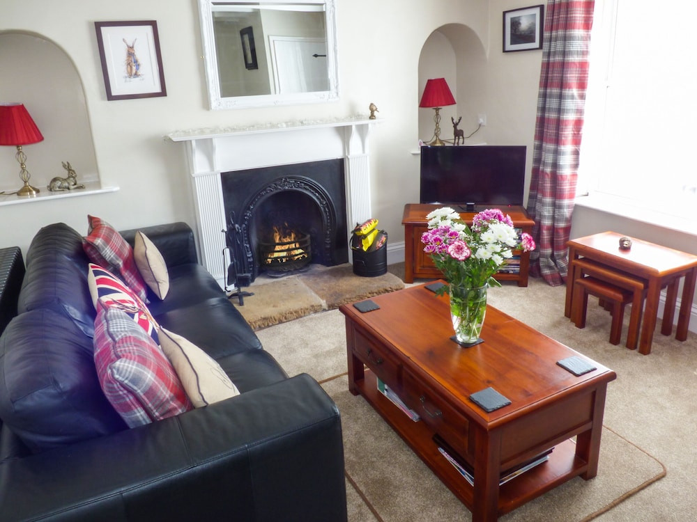 Lockton Cottage view 4