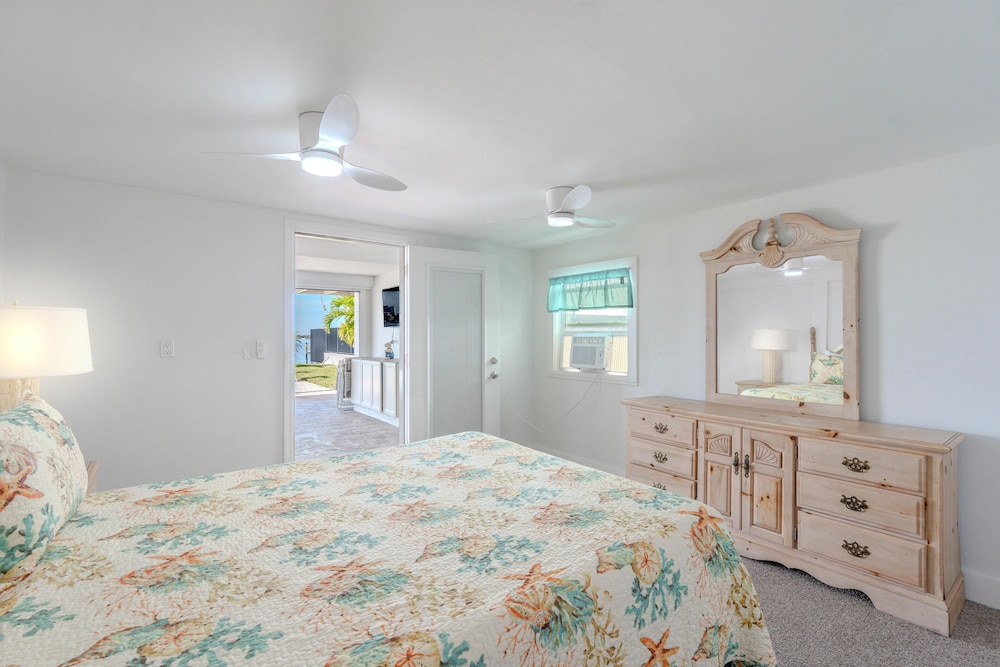 Island Bay Retreat