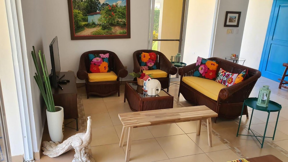 Amazing House at La Isabela view 2