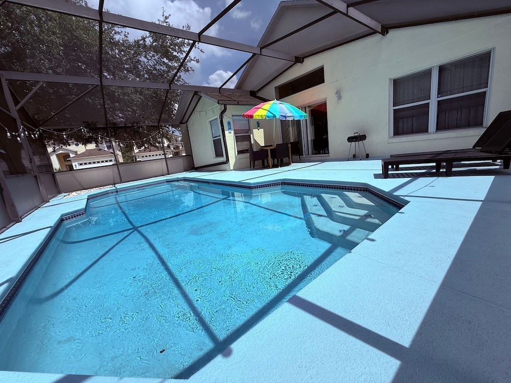 Lake Berkley Villas Swanky