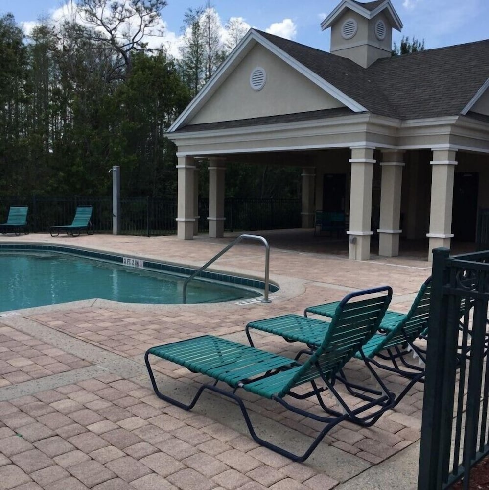 Venetian Bay #103 - Three Bedroom Townhome - Image 1