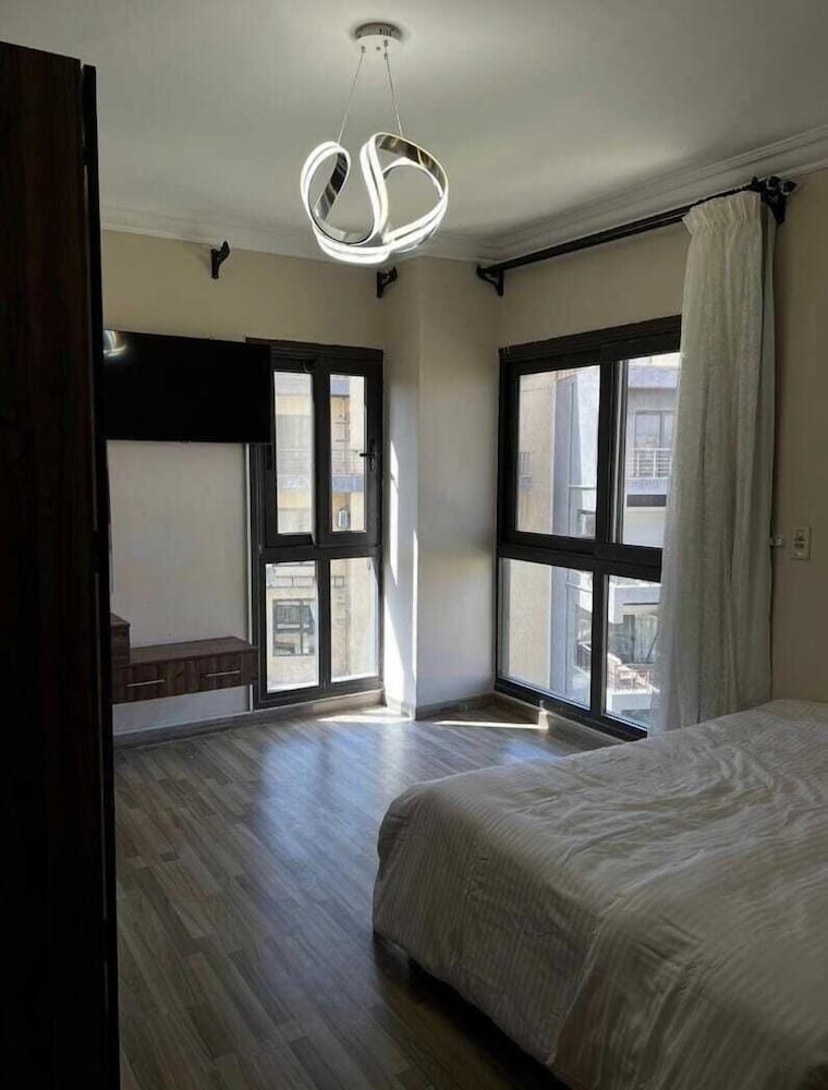 Elegant Hotel Apt in Madinaty B8 view 5