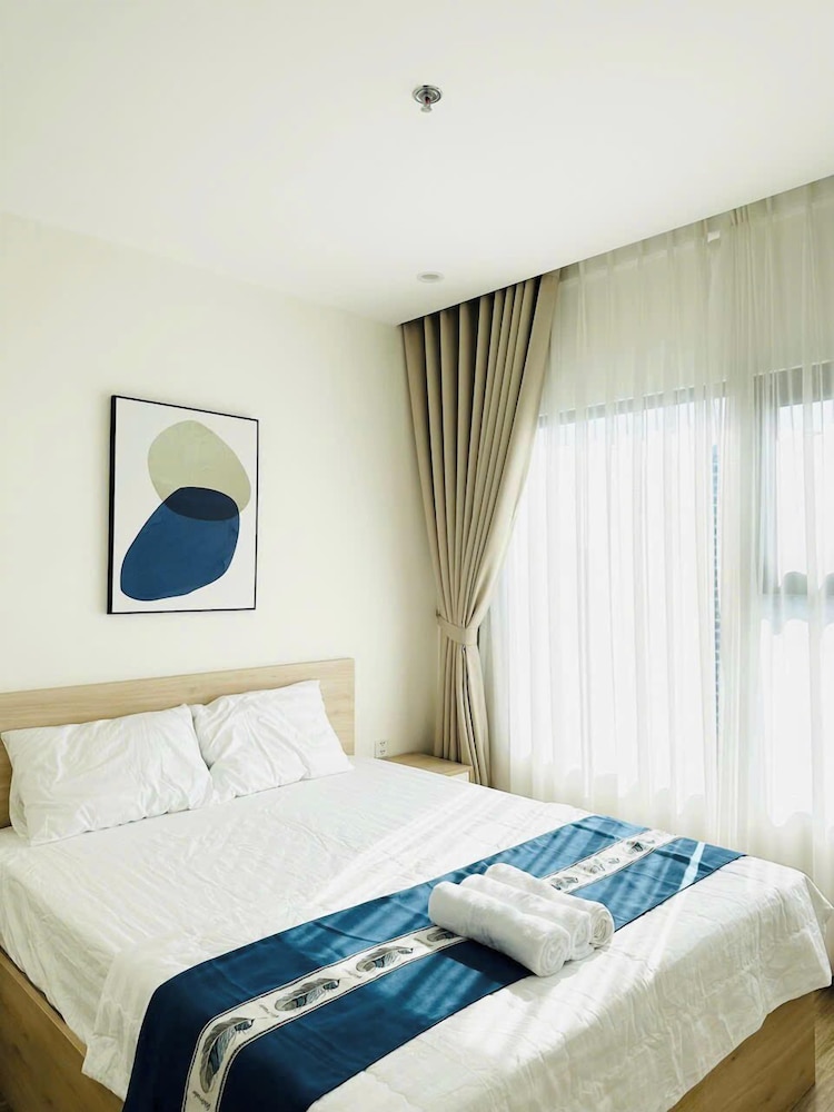 Vinhomes Grand Park Luxury Apartments