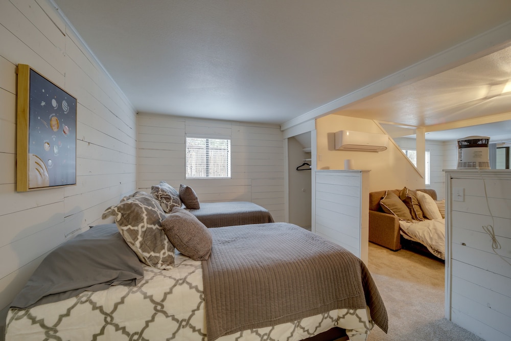 Payson Vacations - Pet-friendly Payson Cabin w/ Game Room! - Property Image 21