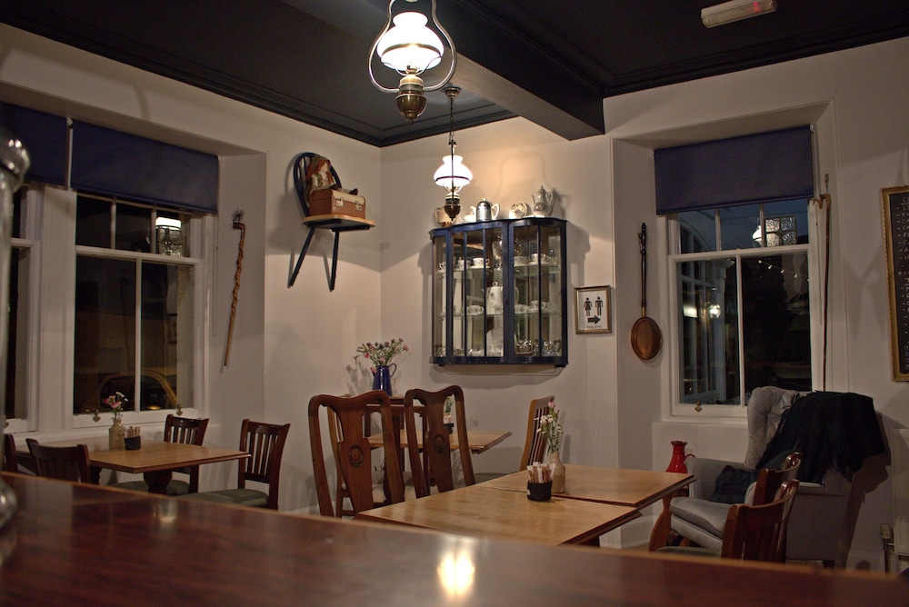 Whitebridge Hotel