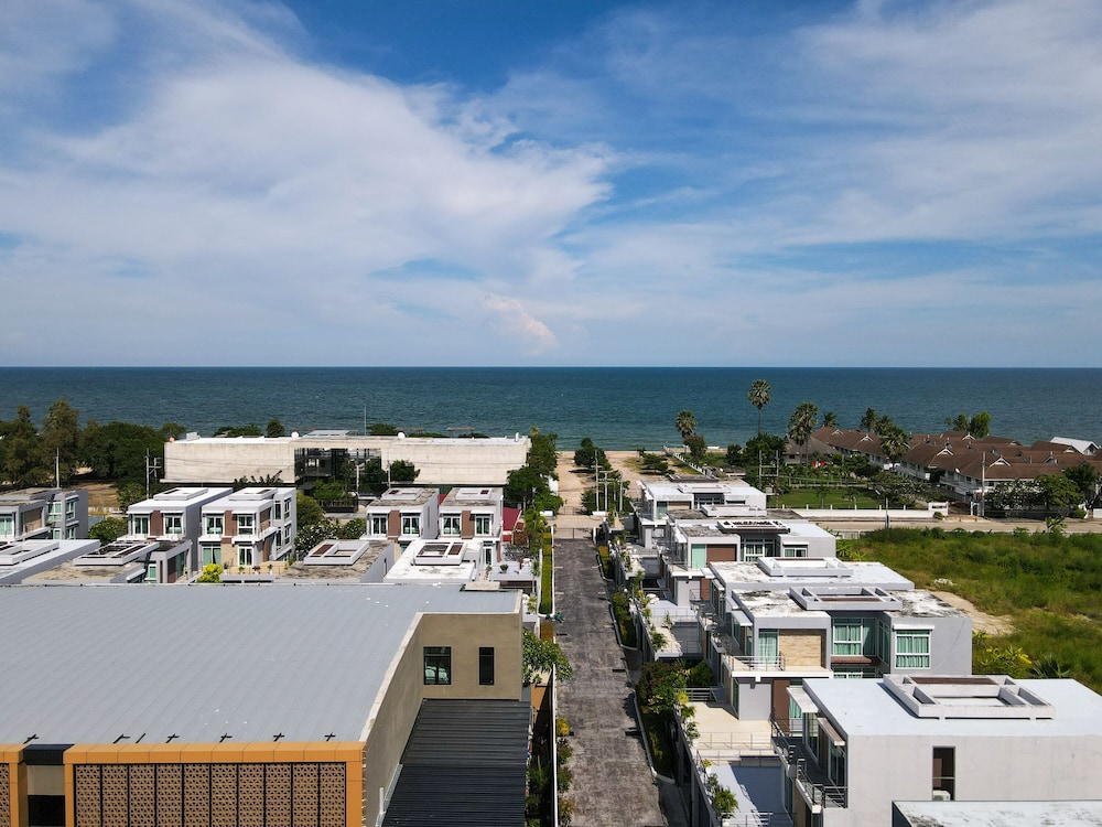 Golden Sea Hua Hin