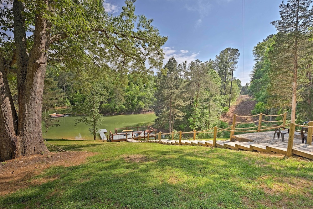 Douglas Lake Cabin W/dock - 25 Mi to Pigeon Forge!
