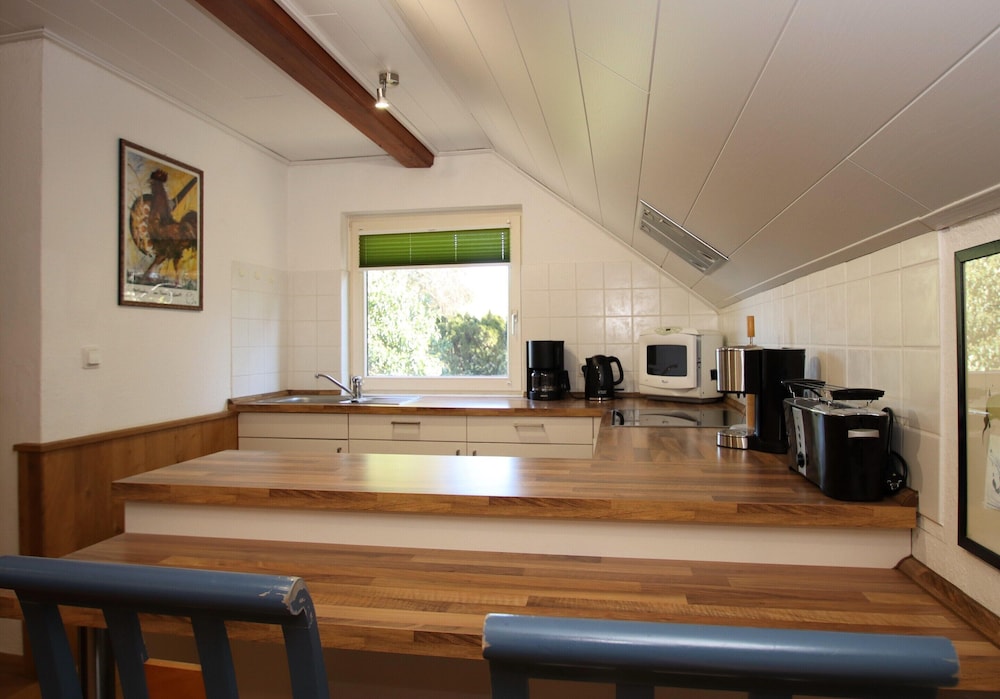 Ferienwohnung im Reetdachhaus, Burhave