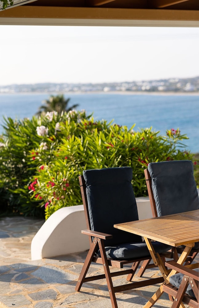 B5 Three Bedroom Home View Spectacular sea Views
