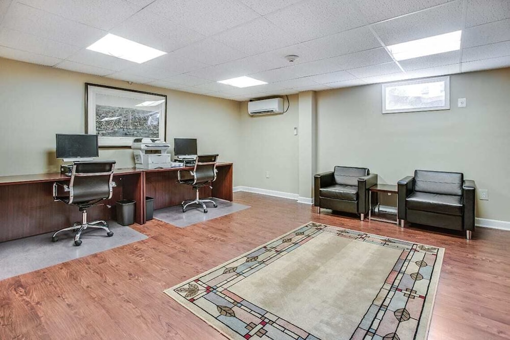 Stylish Corporate Stay in Alexandria