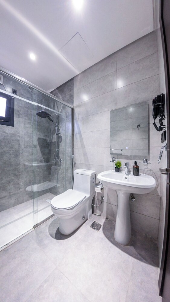 Hometel Rawda