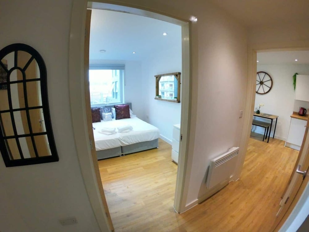 Luxury Apartment Near Piccadilly Station view 5