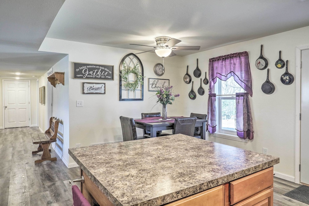 'kimberly's Hope' Clark Apt on Farm w/ Pool Access