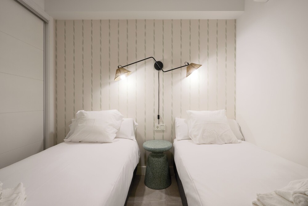 San Francisco Top-Luxury by Homing U