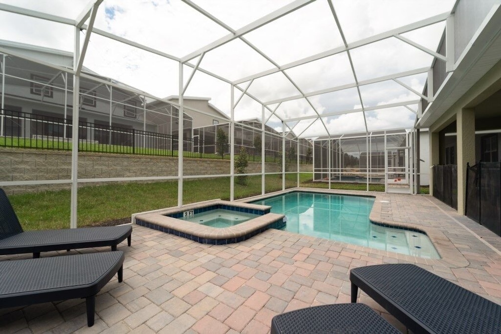 Tyson's Fun Themed Champions Gate Vacation Home 9 Bedroom Home by Redawning - Image 3