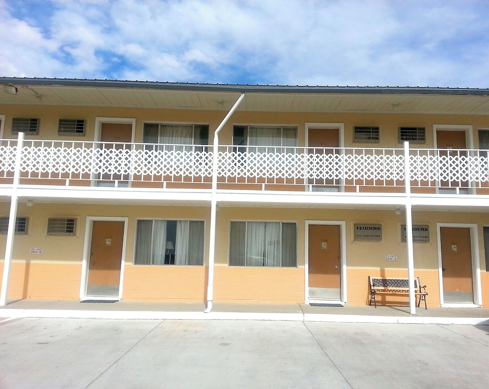 Budget Inn