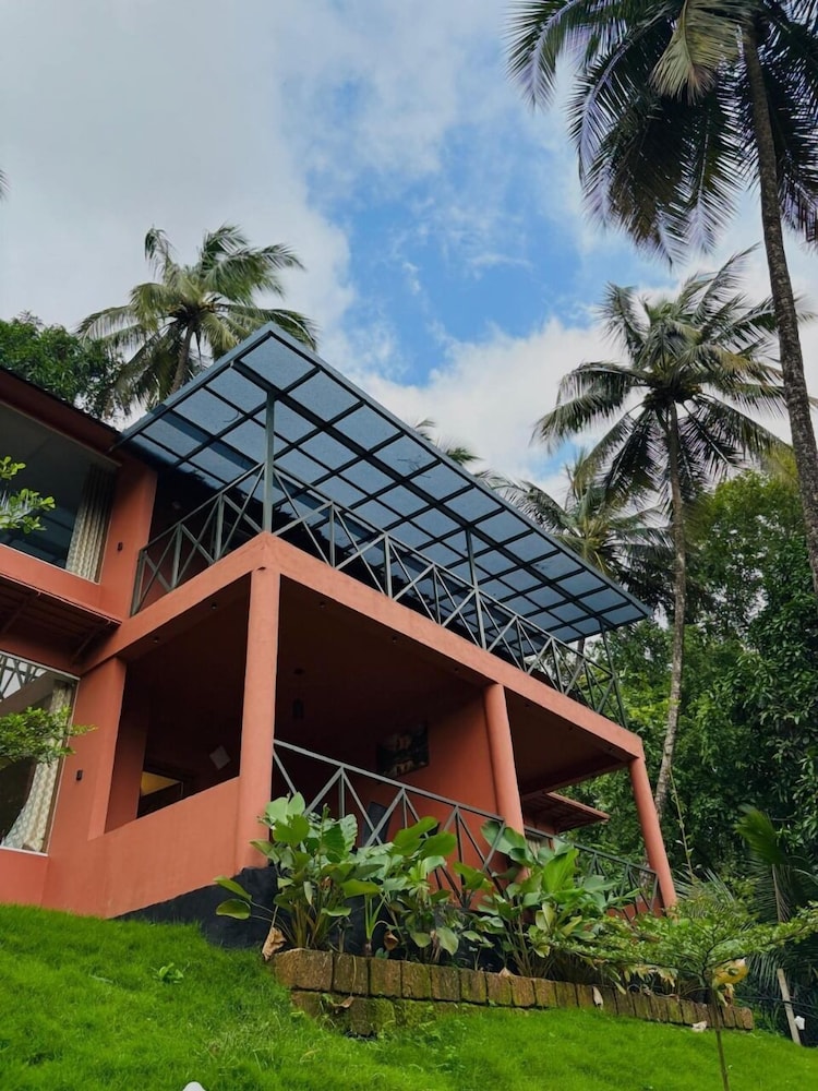 Vayalada Garden resort