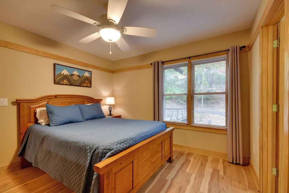Home w/ Game Room & Rumbling Bald Resort Perks!
