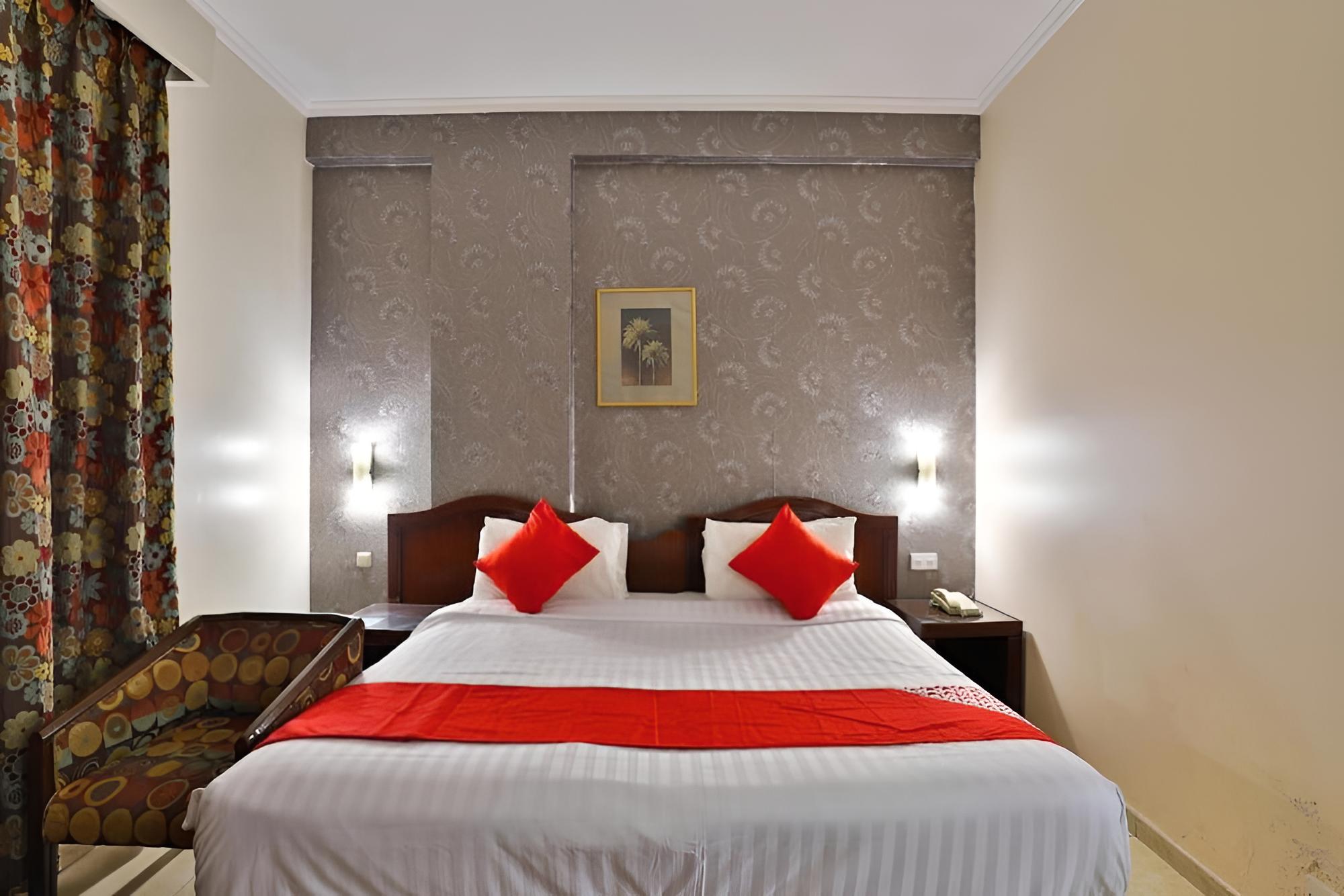 Al-Asemaa Hotel