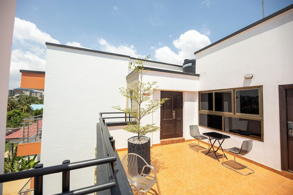 Executive Two Bedroom Furnished Apartment