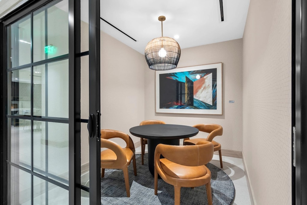 Luxury City Views in Downtown Miami
