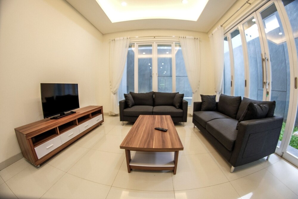 De Orion Setiabudi Villa