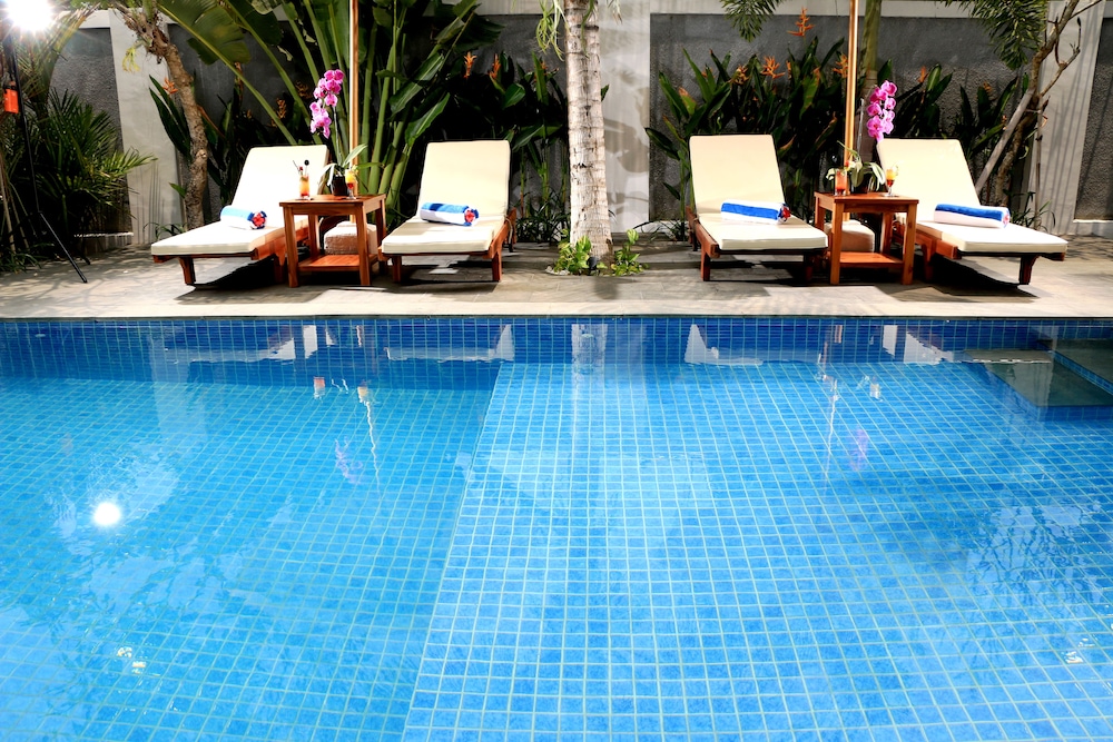 Kubu Garden Suites & Villas Nusa Dua