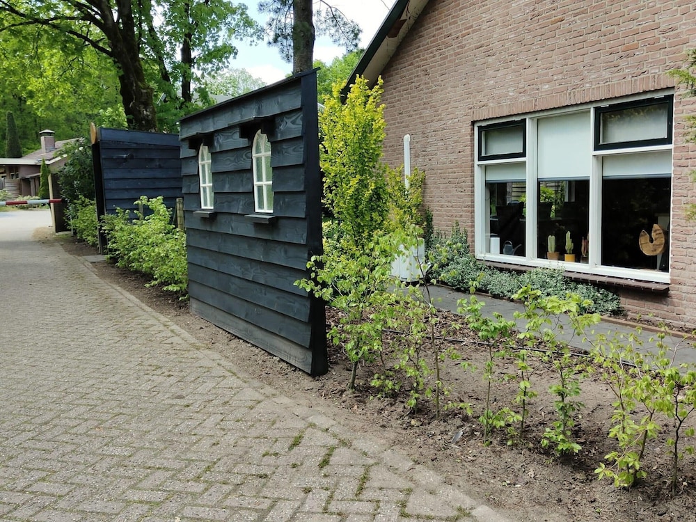 Photo 29