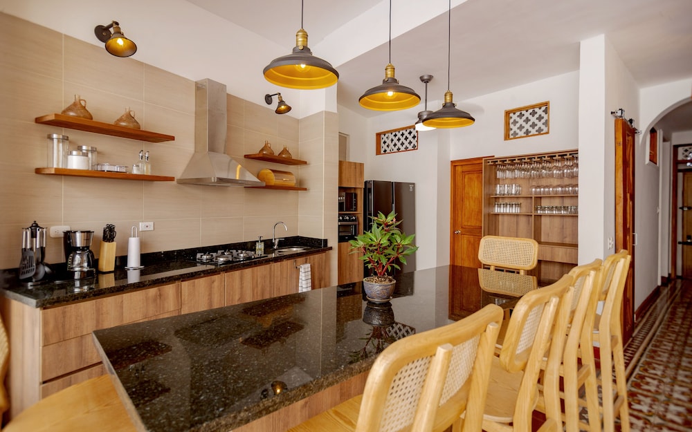 3cm-1 Colonial House In Getsemaní With Pool Air Conditioning and Wifi