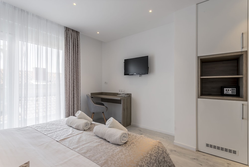 Pansion Casa view 5