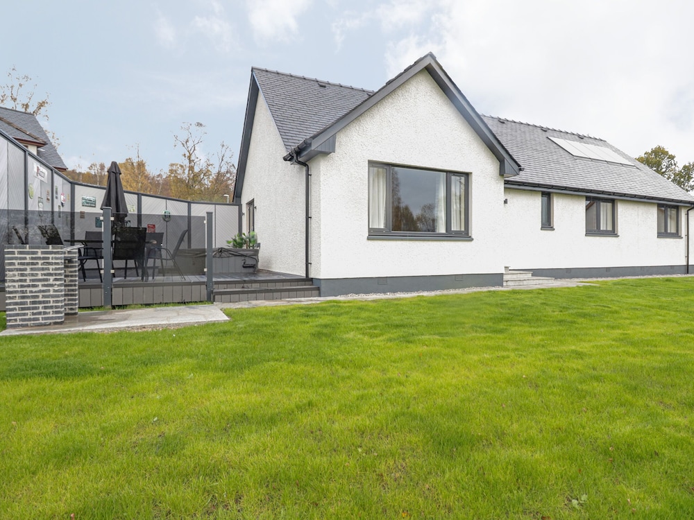 Emsa House