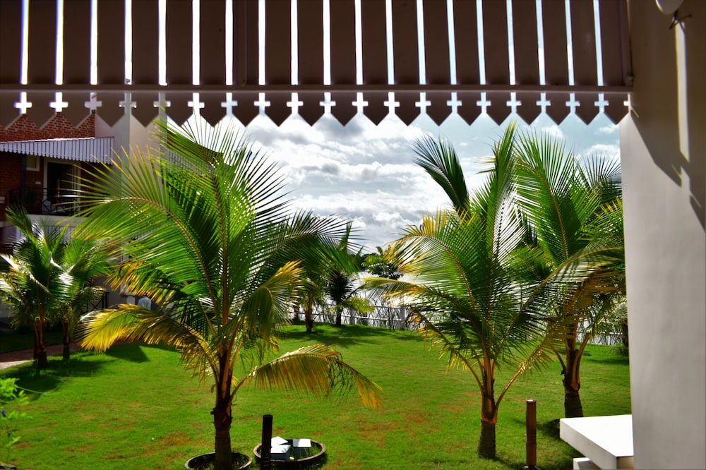 JALCHHABI HOTEL AND RESORT