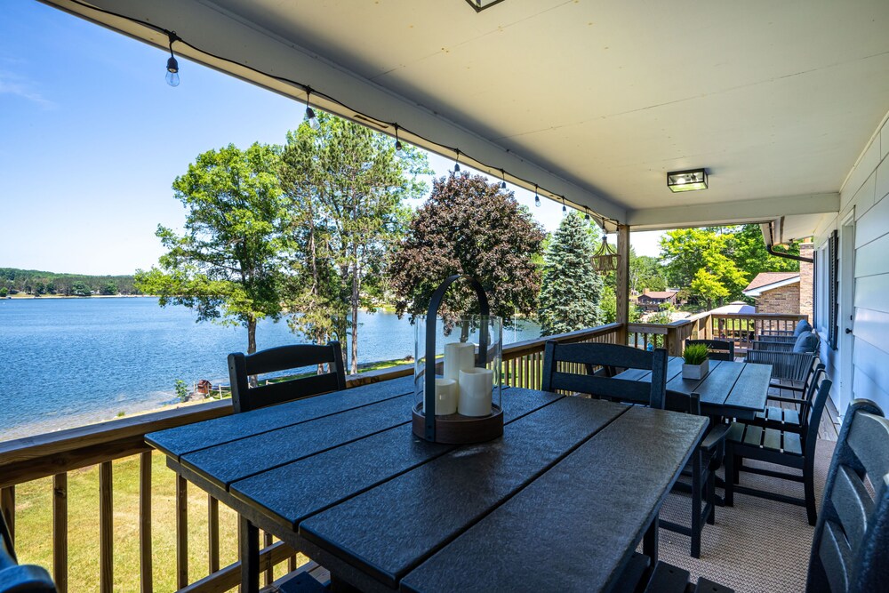 Cadillac Vacations - Stone Ledge Lake Getaway - Property Image 8