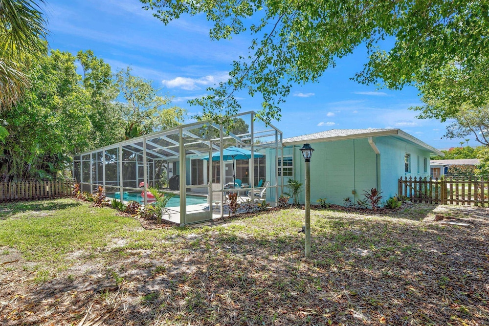 Sand Dollar Cottage