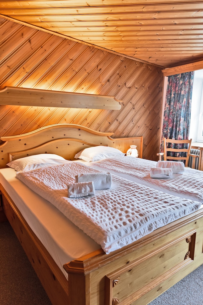 Hotel Bernina Hospiz - Hostel